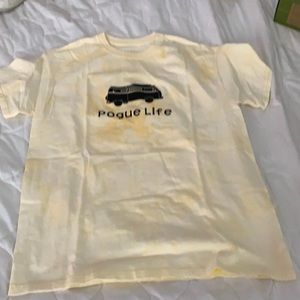 Yellow T-shirt from Gilden